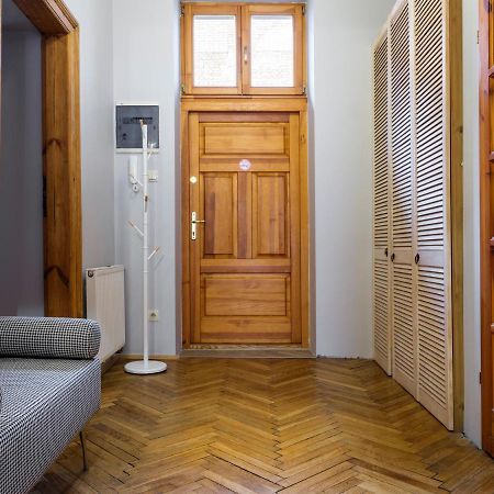 Cracwow Market Squere Apartment كراكوفيا المظهر الخارجي الصورة